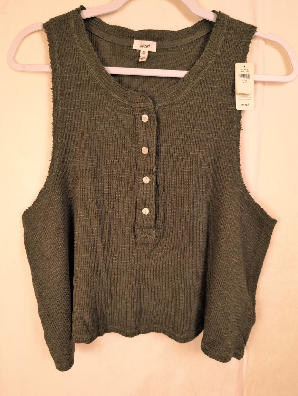 New Aerie waffle knit cropped henley tank top Size XL Green Boho Gorpcore